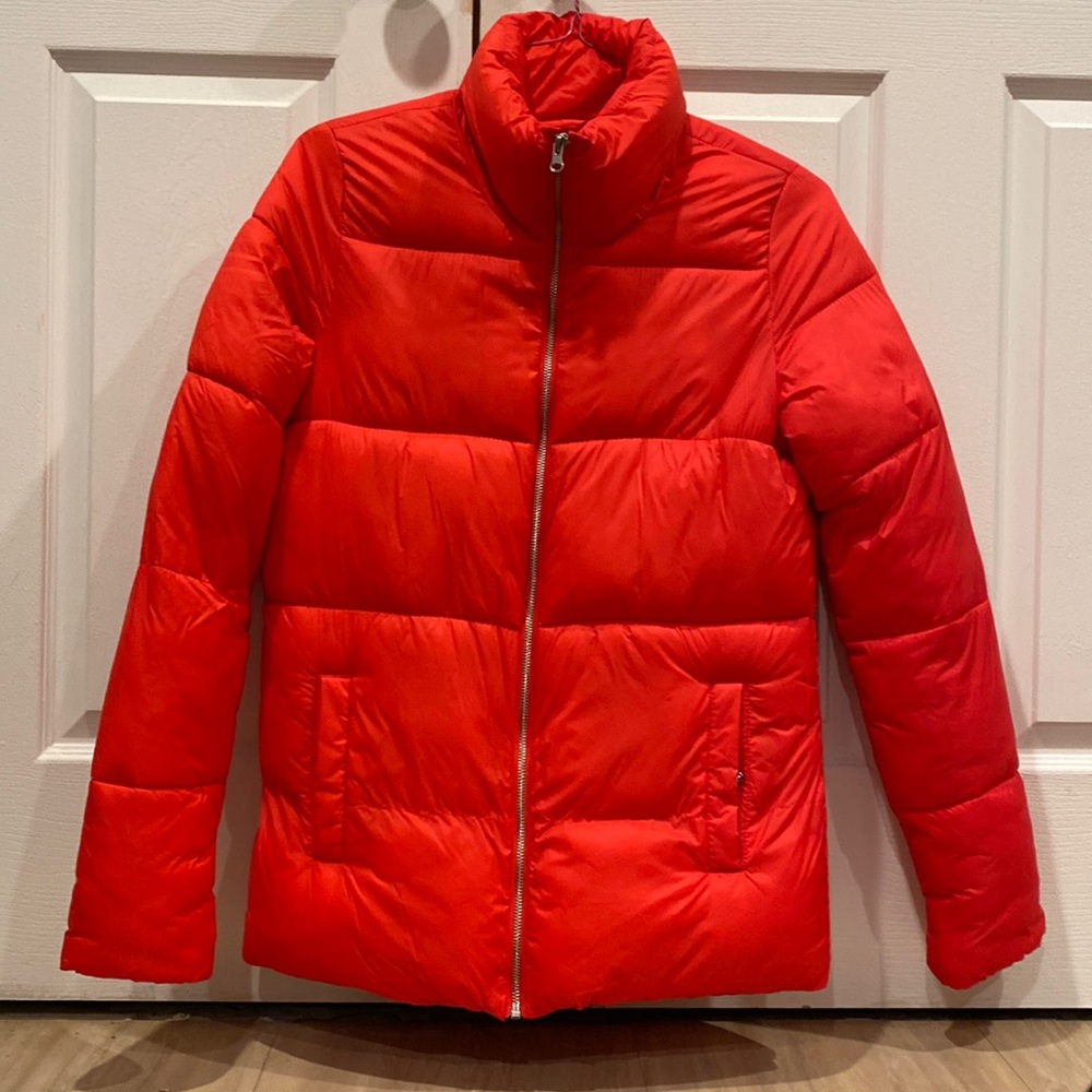 Women’s Puffy coat. Old Navy!